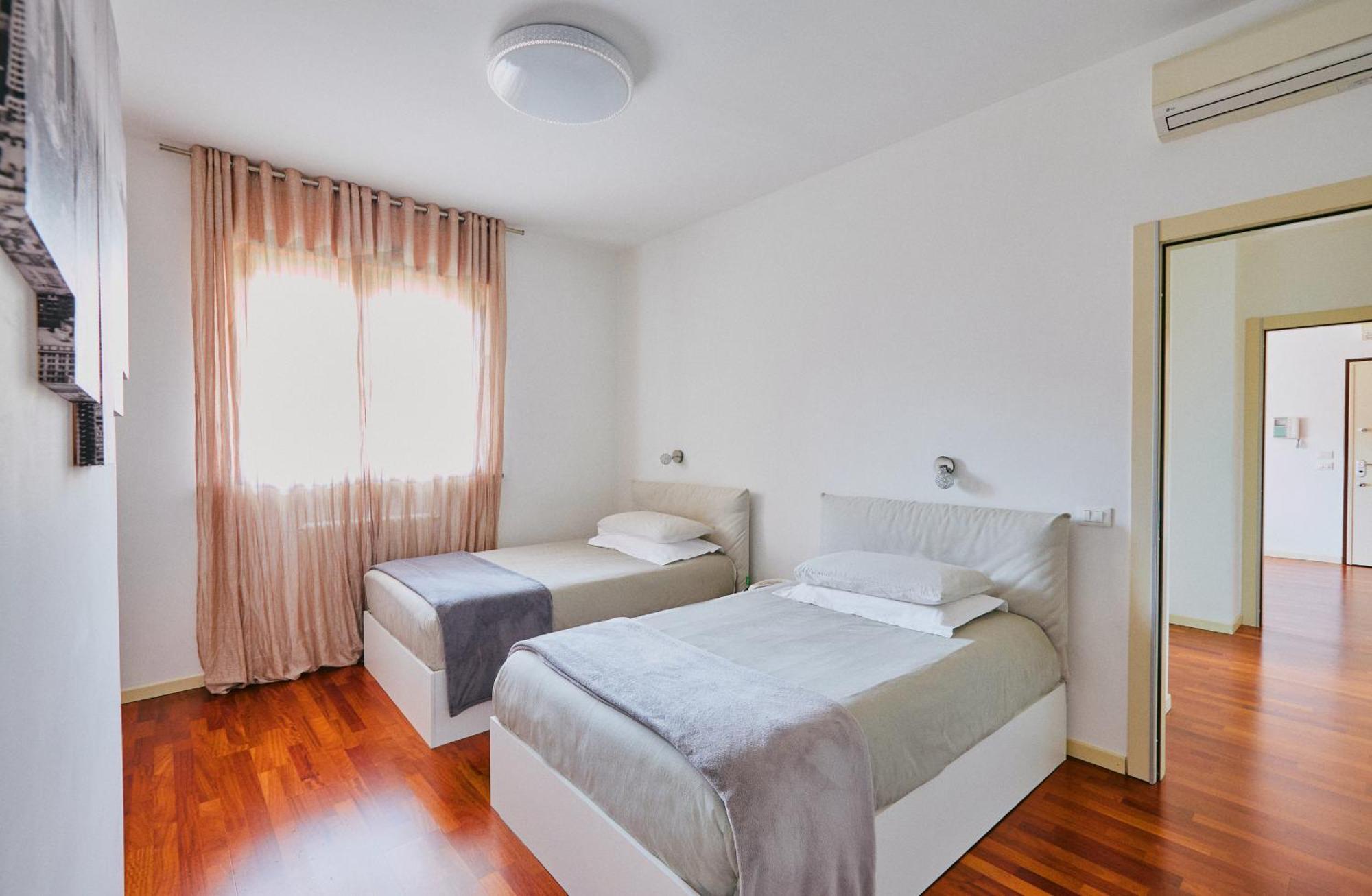 Il Comfort Dello Spazio, In Un Bilocale ミラノ エクステリア 写真